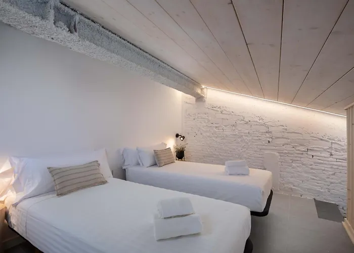 Flateli Barca 11 Girona