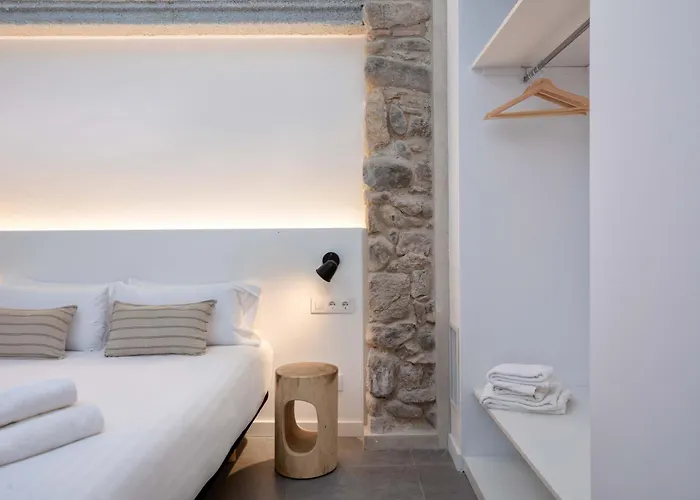 Flateli Barca 11 Girona