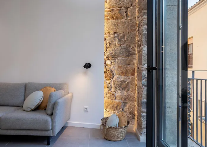 Flateli Barca 11 Girona