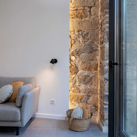 Flateli Barca 11 Girona